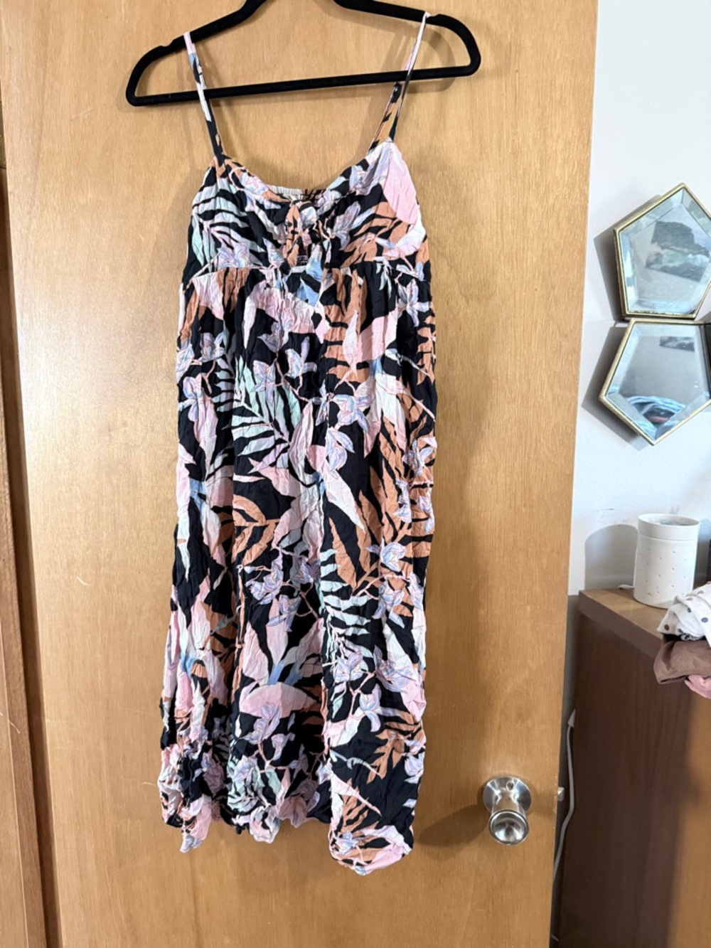 Billabong Black, Peach & Light Blue Floral Top